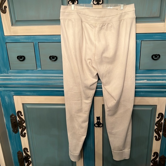 Lululemon sweat pants/joggers - Picture 2 of 4